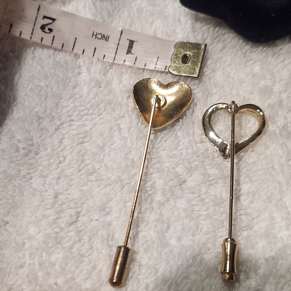 Vintage Heart Stick Pin Set Cloisonne Enamel Floral Gold Tone Lapel Pins 2pc - Picture 8 of 10
